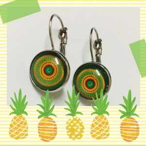 🤑✅Silver Plated Cabochon Hoop Earrings.